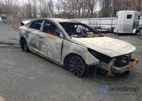 2015 Hyundai Sonata Sport z USA, uszkodzony, nr VIN 5NPE34AF5FH184600